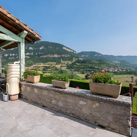 Pres Des Gorges Du Tarn Et Du Viaduc De Millau Apartmán Compeyre