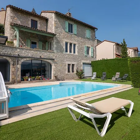 Pres Des Gorges Du Tarn Et Du Viaduc De Millau Apartmán